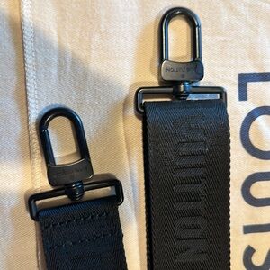 Louis Vuitton crossbody Straps